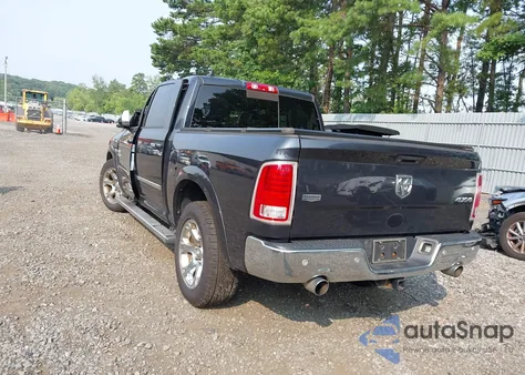 2014 Ram 1500 Laramie z USA, uszkodzony, nr VIN 1C6RR7NT5ES249275